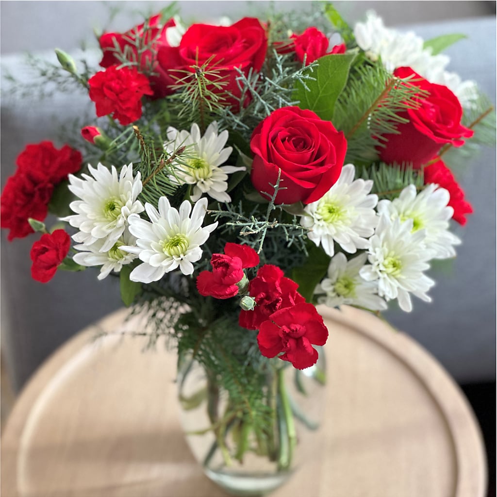Seasonal Magic Bouquet –  Flora Bloom, Menifee CA