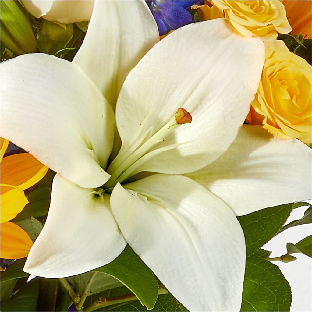 Wonderfully Sunny Bouquet –  Flora Bloom, Menifee CA