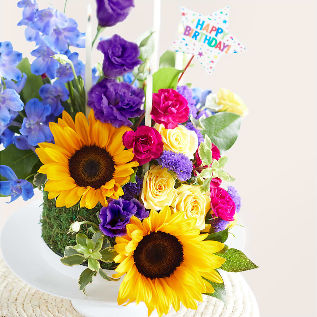 Star of the Day Floral Cake –  Flora Bloom, Menifee CA